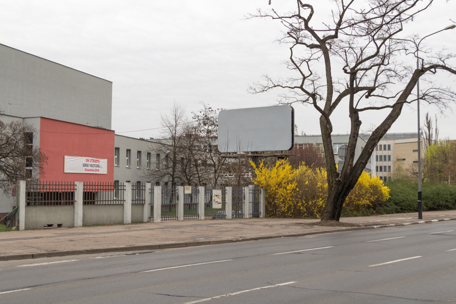 Interstices, aleja Niepodległości Digital photography, Poznan, April 2016.